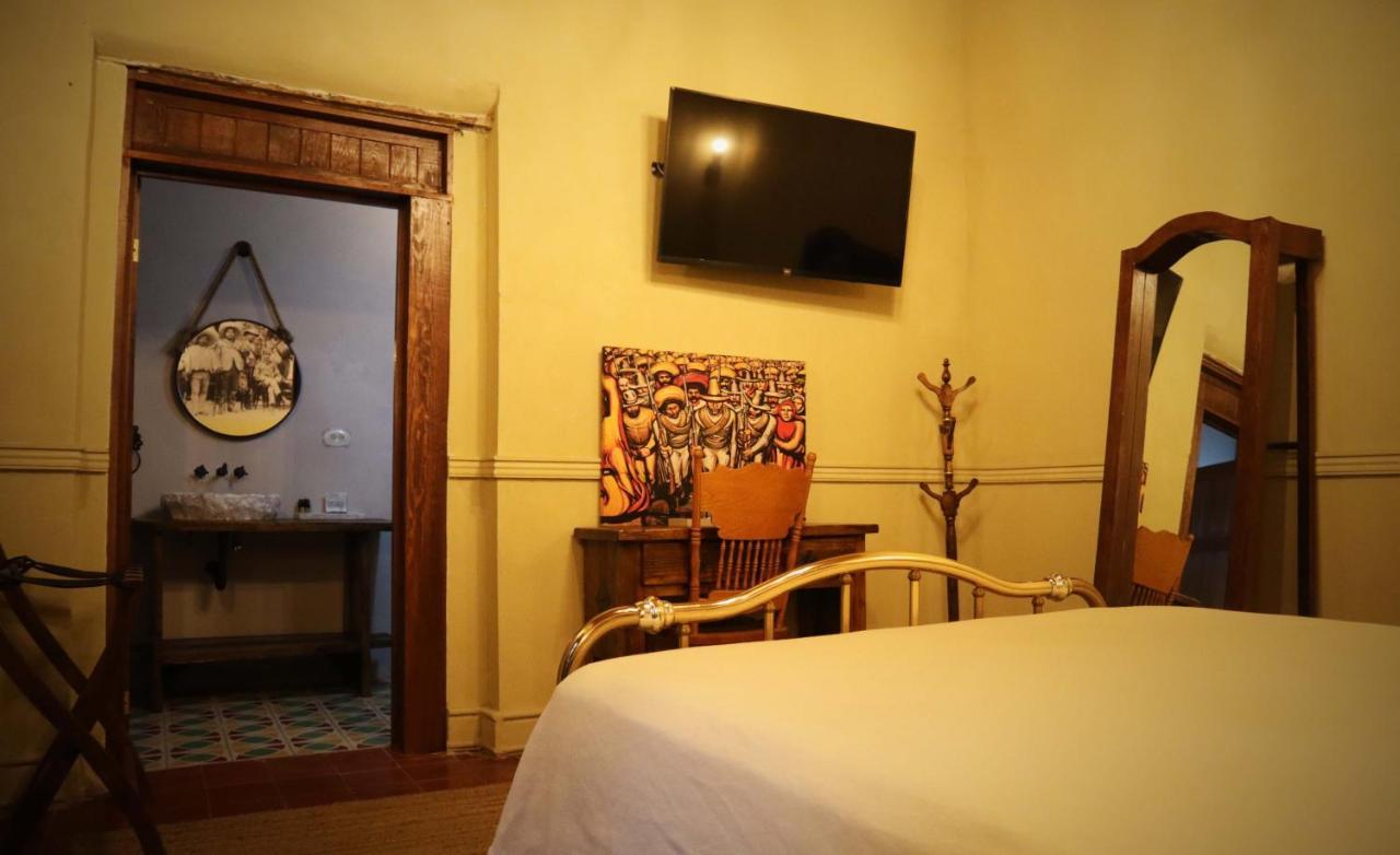 La Casa Del General Hotel Boutique 이달고델파랄 외부 사진